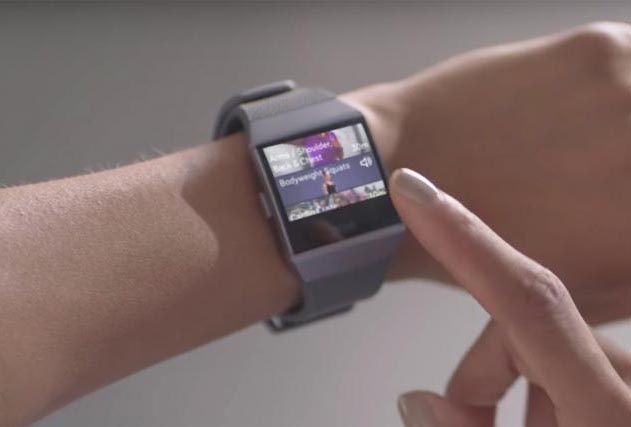Fitbit apuesta a su nuevo smartwatch para revivir la demanda